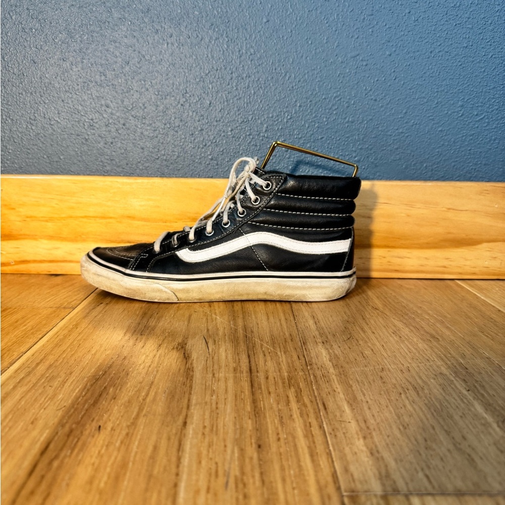 Vans sk8-Hi Black Leather and White High-Top Sneakers mens 7/womens 8.5 - Picture 3 of 11